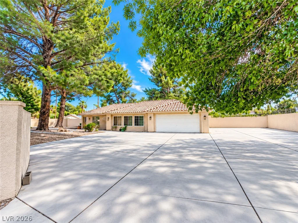 3747 Quail, Las Vegas, NV 89120
