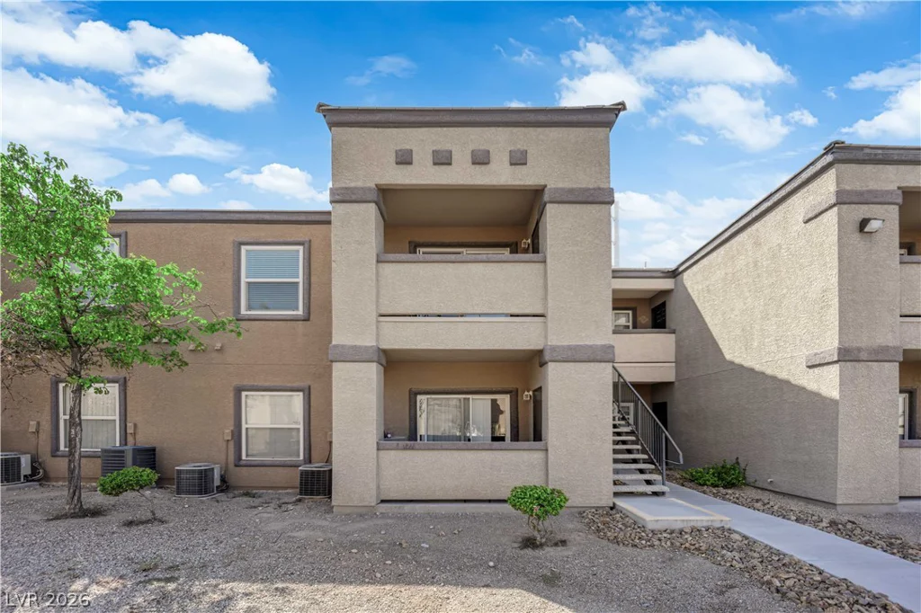 6650 Warm Springs, Las Vegas, NV 89118