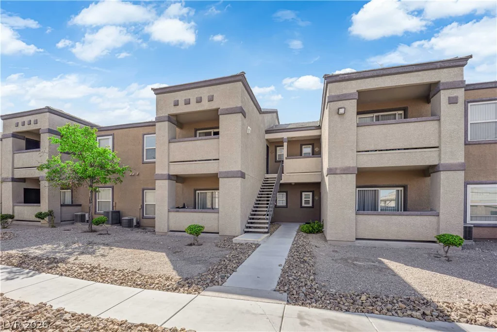 6650 Warm Springs, Las Vegas, NV 89118