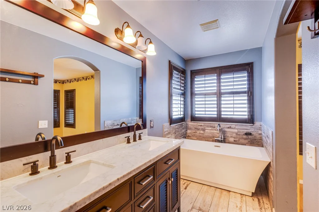 4653 Grand Rock, North Las Vegas, NV 89081