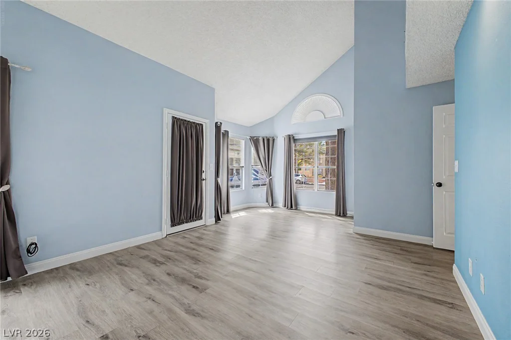 7120 Maybrook, Las Vegas, NV 89129