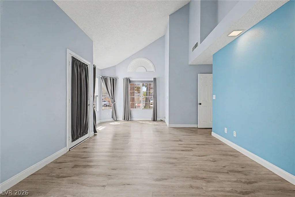 7120 Maybrook, Las Vegas, NV 89129
