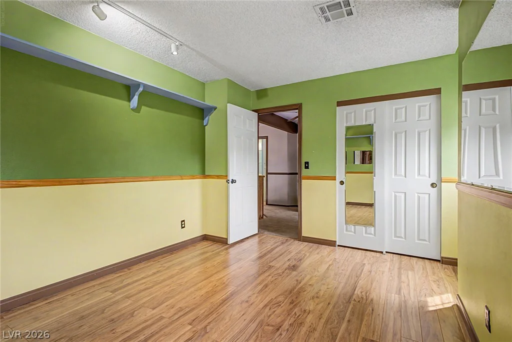 7120 Maybrook, Las Vegas, NV 89129