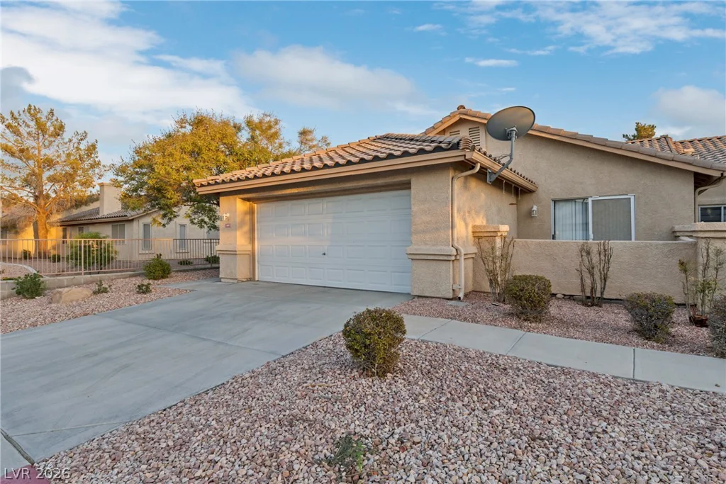 2035 Warm Springs, Las Vegas, NV 89119