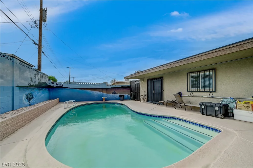 5093 Sun Valley, Las Vegas, NV 89122