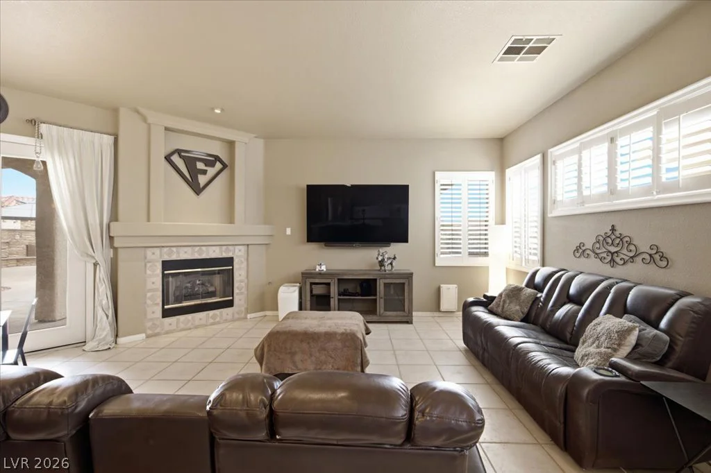 3154 Surf Spray, Las Vegas, NV 89117