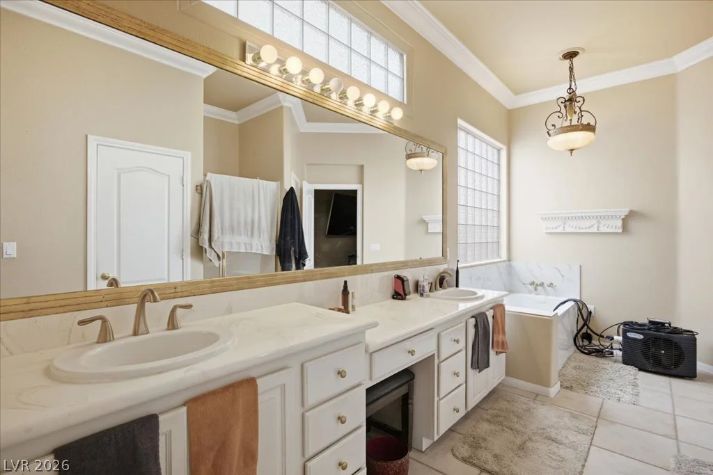 3154 Surf Spray, Las Vegas, NV 89117