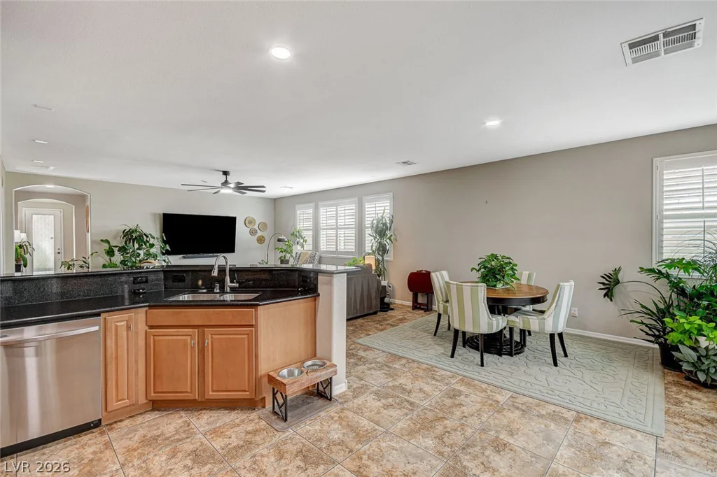 10335 Rugged Mountain, Las Vegas, NV 89166
