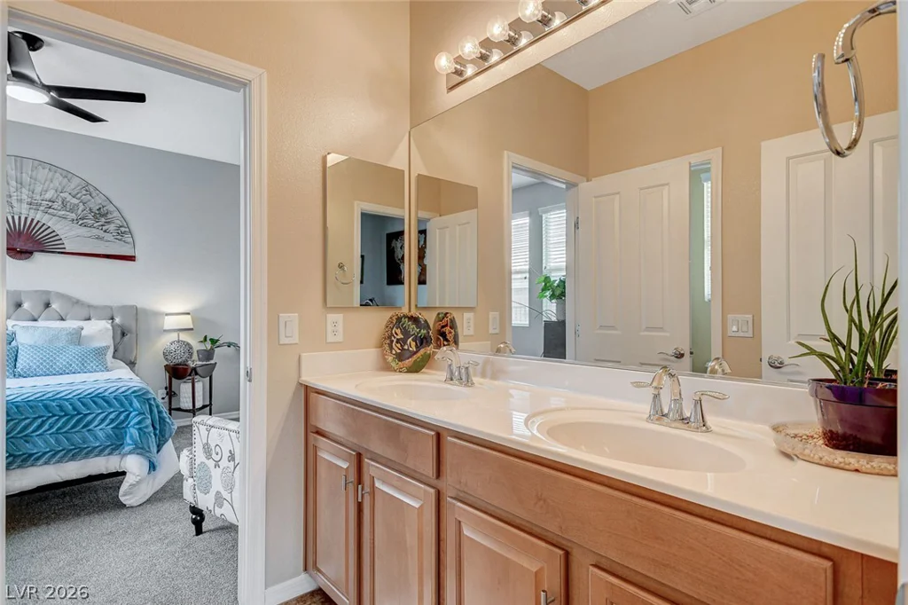 10335 Rugged Mountain, Las Vegas, NV 89166