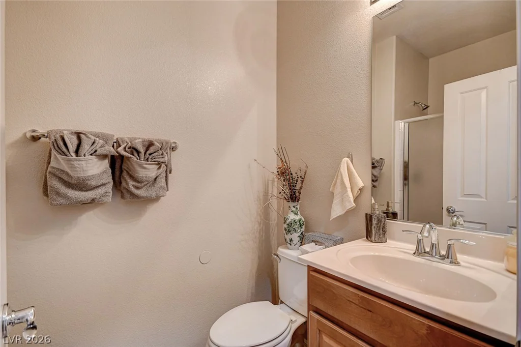 10335 Rugged Mountain, Las Vegas, NV 89166