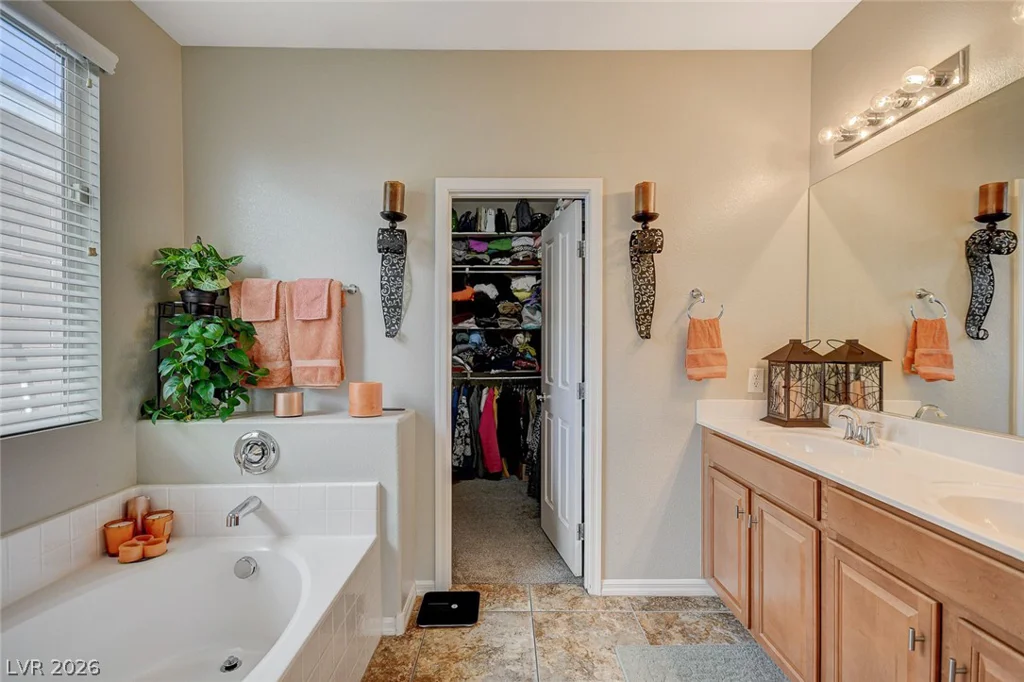 10335 Rugged Mountain, Las Vegas, NV 89166