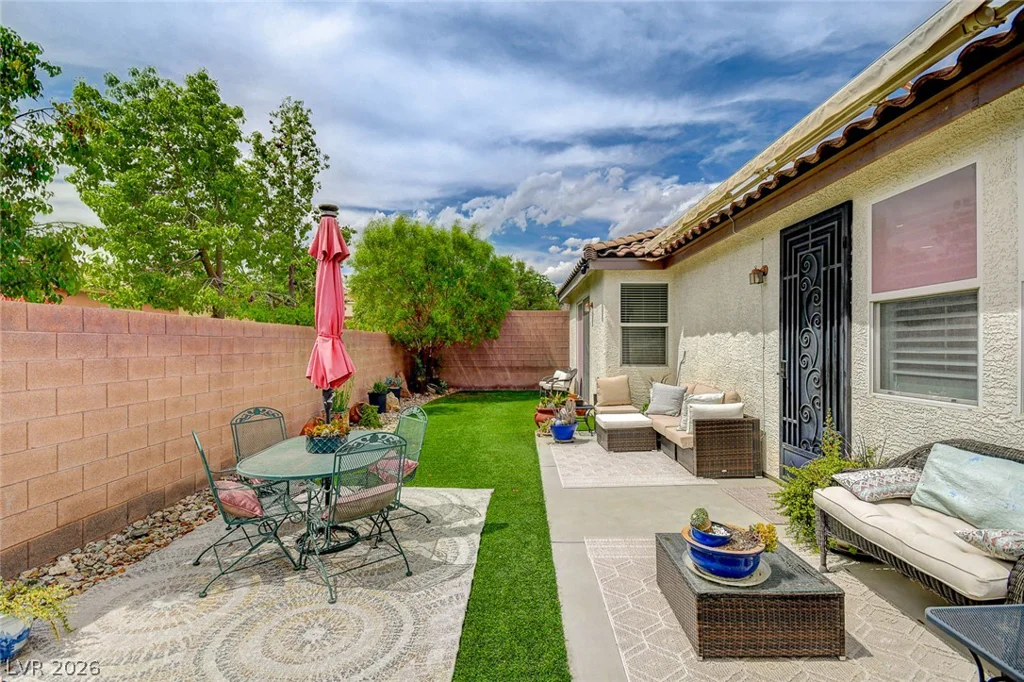 10335 Rugged Mountain, Las Vegas, NV 89166