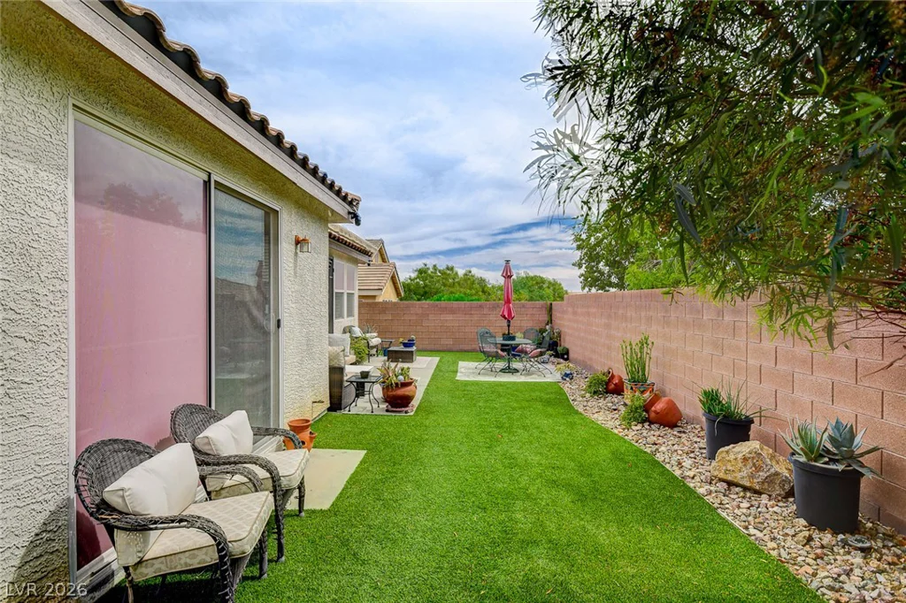 10335 Rugged Mountain, Las Vegas, NV 89166