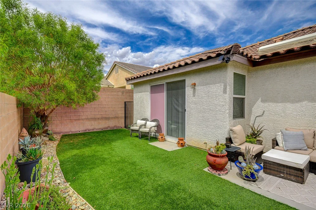 10335 Rugged Mountain, Las Vegas, NV 89166