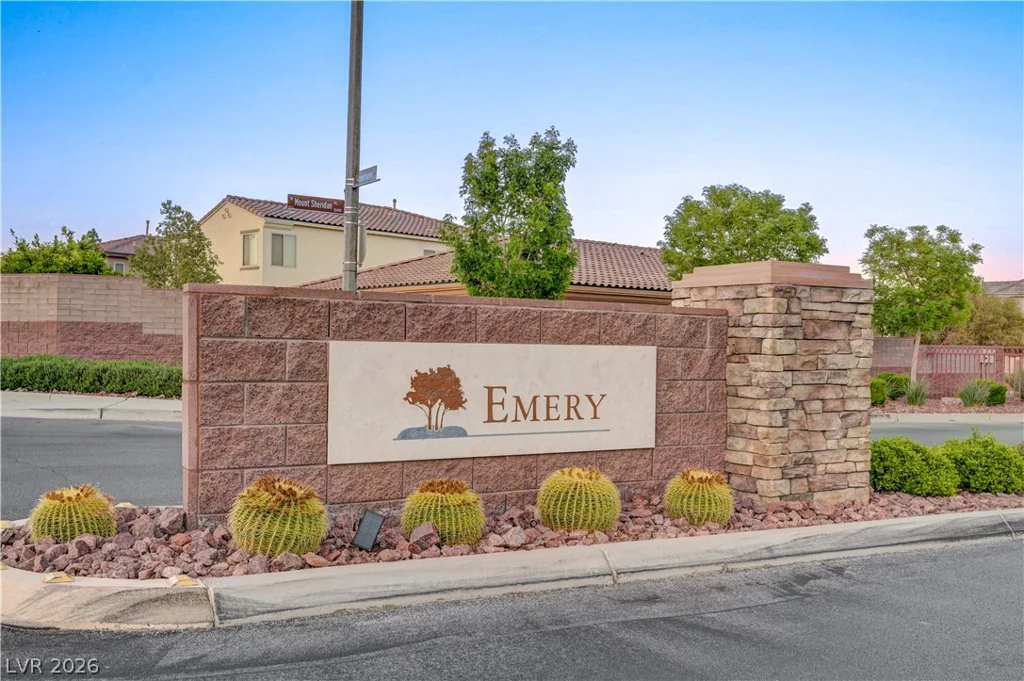 10335 Rugged Mountain, Las Vegas, NV 89166
