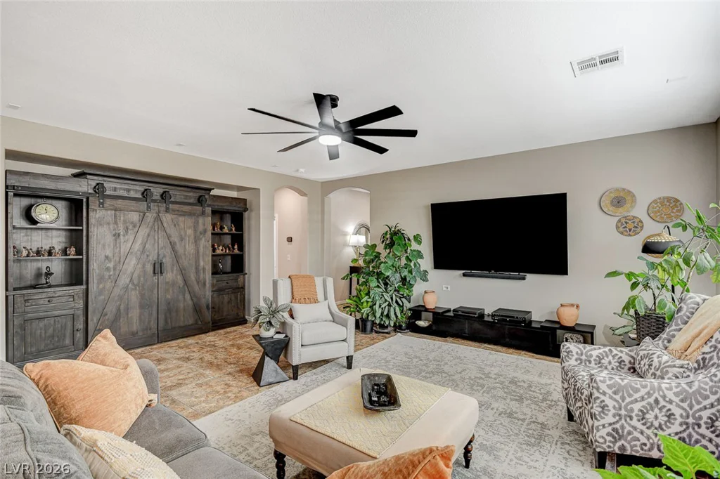 10335 Rugged Mountain, Las Vegas, NV 89166