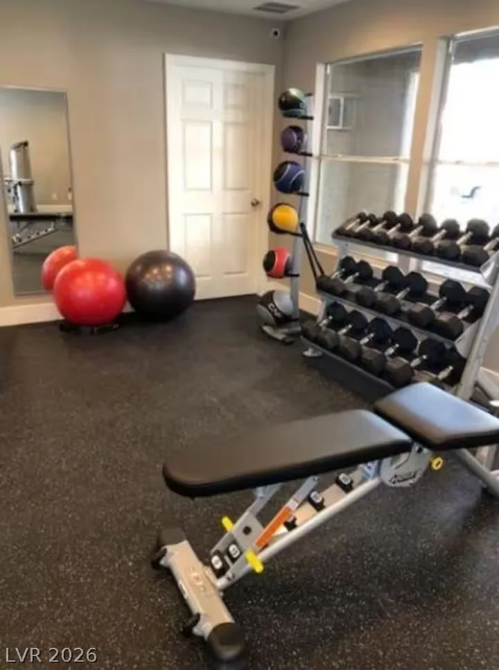 4200 Valley View, Las Vegas, NV 89103