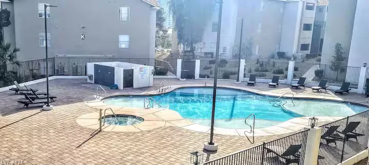 4200 Valley View, Las Vegas, NV 89103