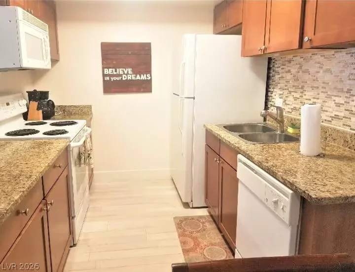4200 Valley View, Las Vegas, NV 89103