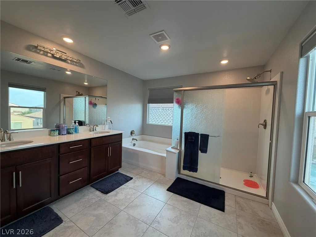 6920 Baylor Creek, North Las Vegas, NV 89086
