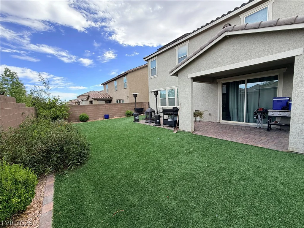 6920 Baylor Creek, North Las Vegas, NV 89086