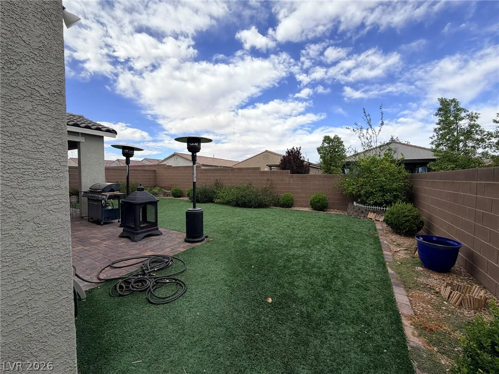 6920 Baylor Creek, North Las Vegas, NV 89086