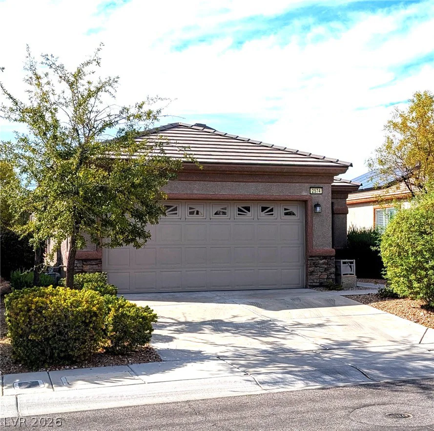2574 Stardust Valley, Henderson, NV 89044