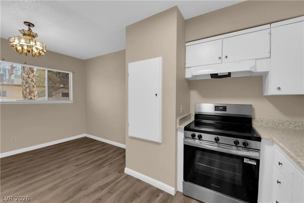 350 Desert Inn, Las Vegas, NV 89109