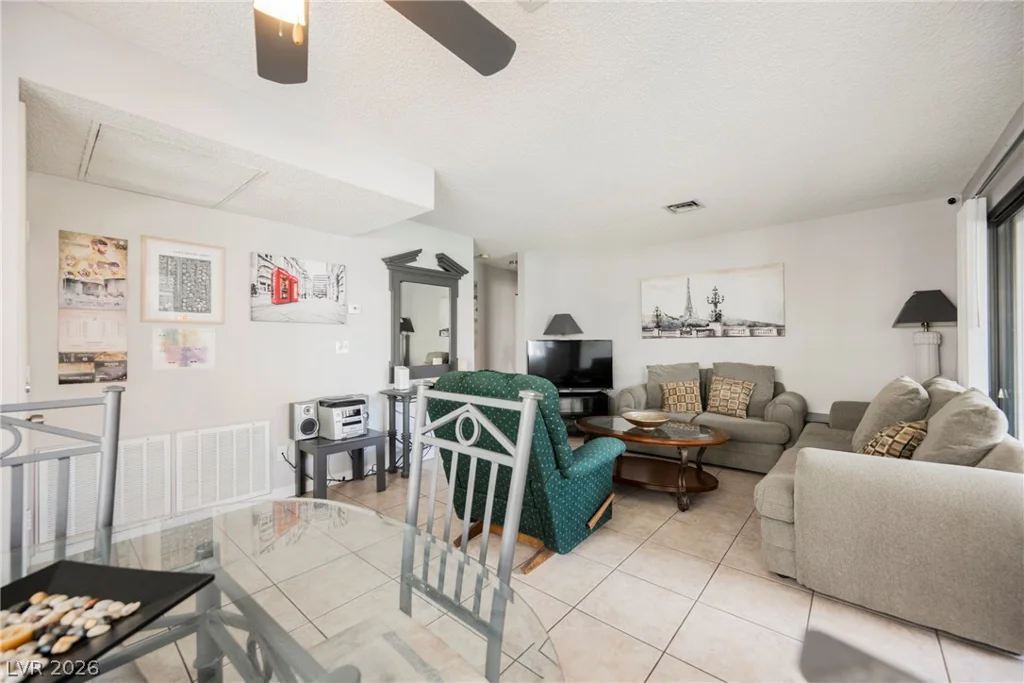 4836 Nara Vista, Las Vegas, NV 89103
