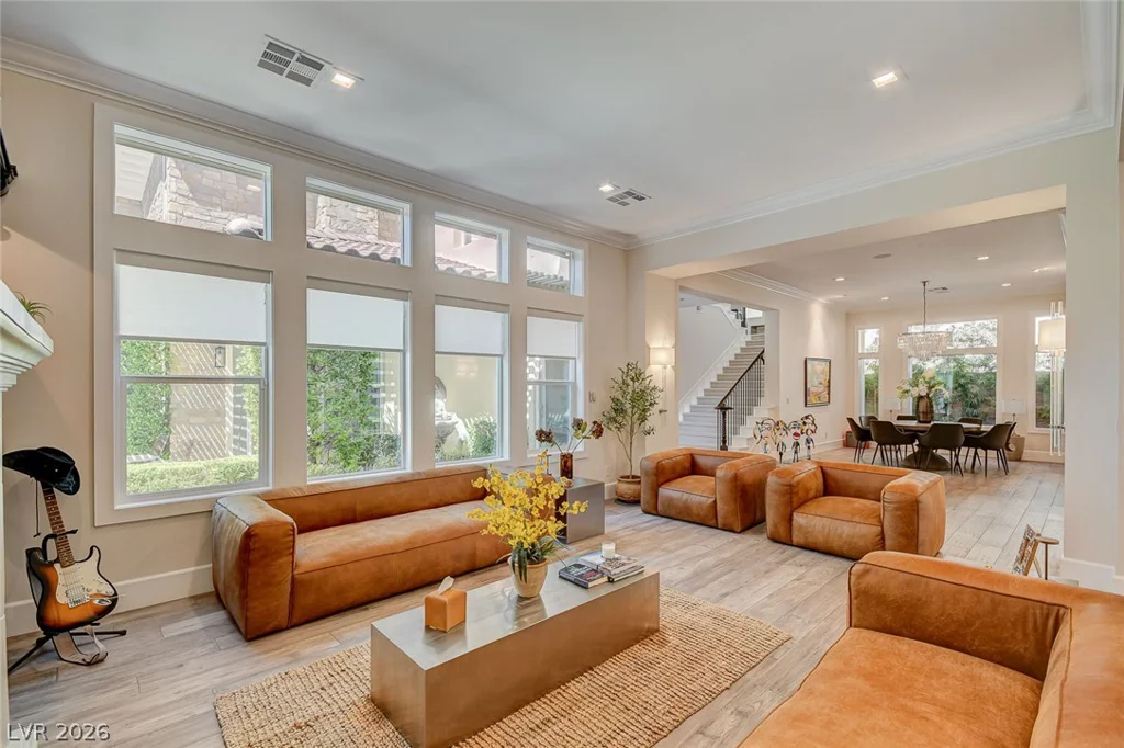 11827 Oakland Hills, Las Vegas, NV 89141