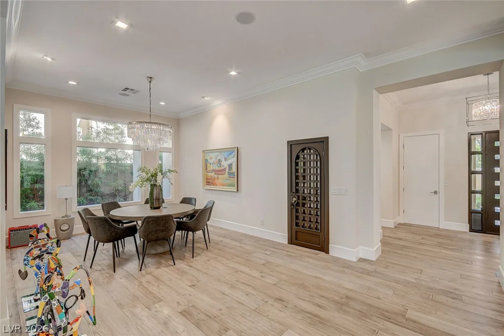 11827 Oakland Hills, Las Vegas, NV 89141