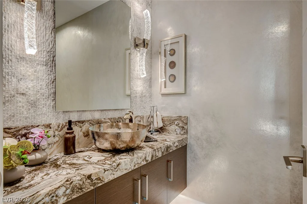 11827 Oakland Hills, Las Vegas, NV 89141