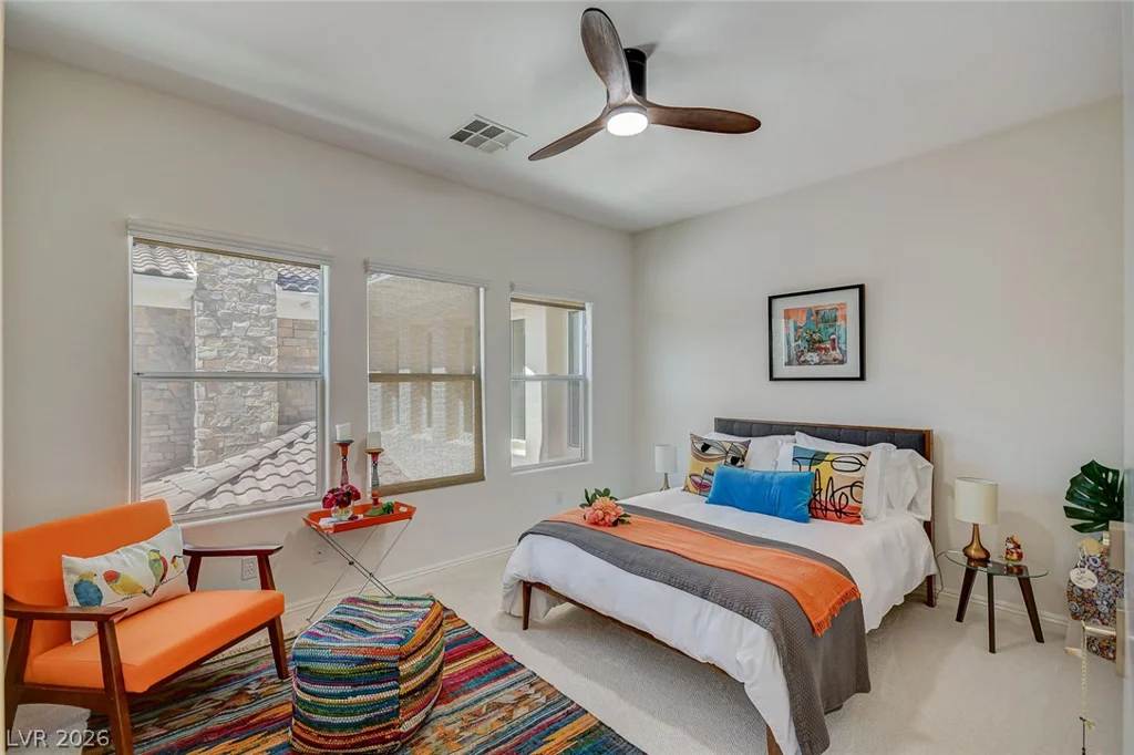 11827 Oakland Hills, Las Vegas, NV 89141