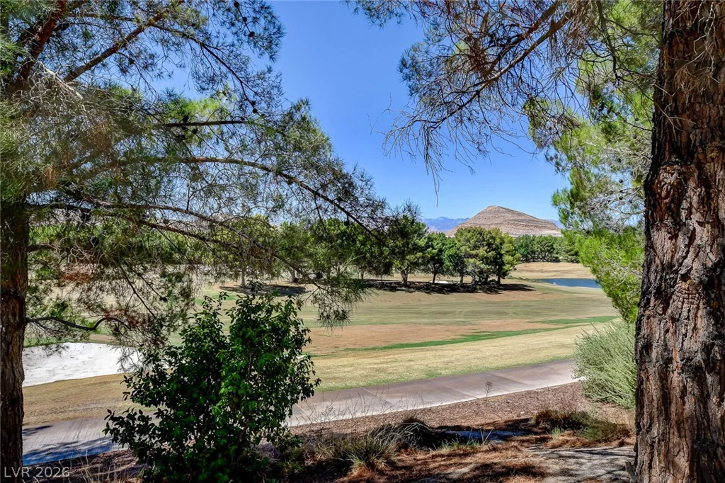 11827 Oakland Hills, Las Vegas, NV 89141