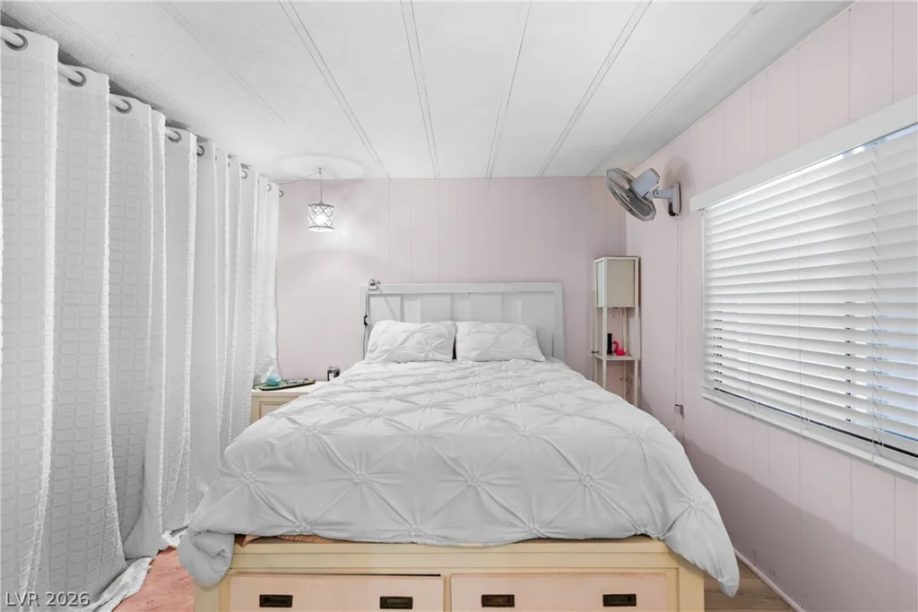 3671 Gulf Shores, Las Vegas, NV 89122