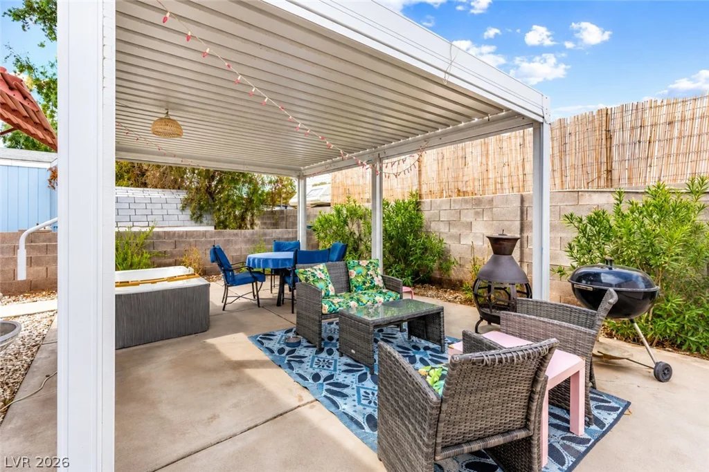 3671 Gulf Shores, Las Vegas, NV 89122