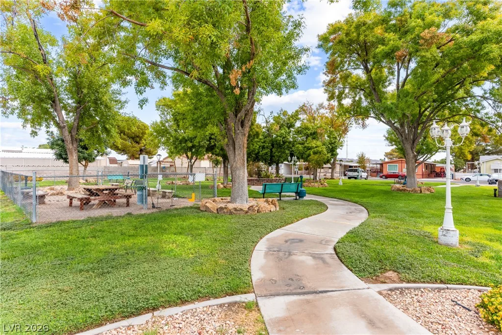3671 Gulf Shores, Las Vegas, NV 89122
