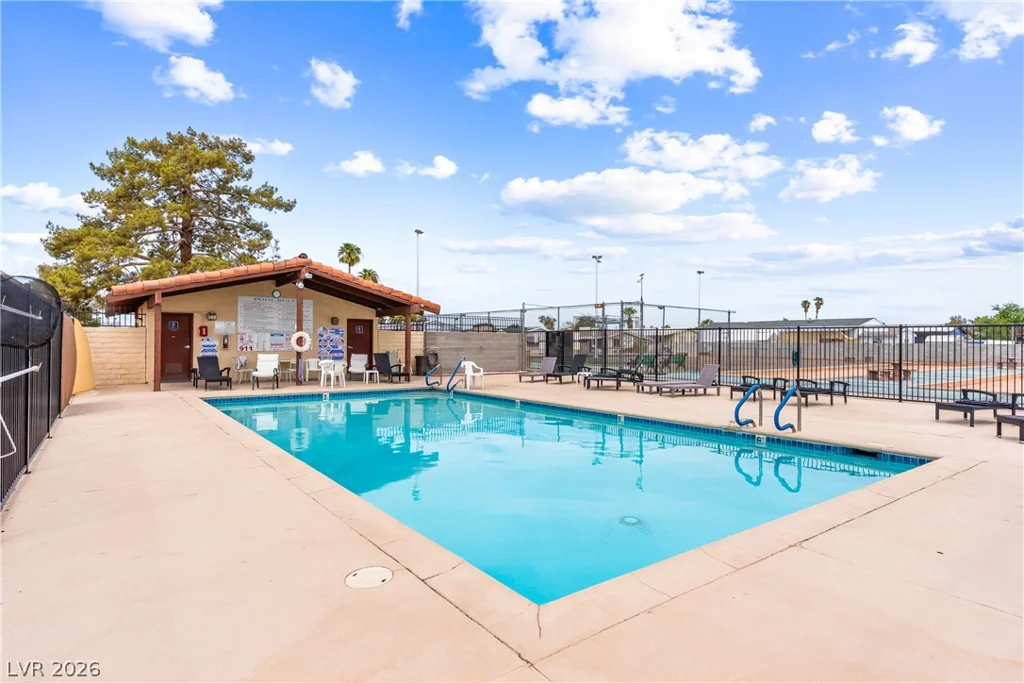 3671 Gulf Shores, Las Vegas, NV 89122