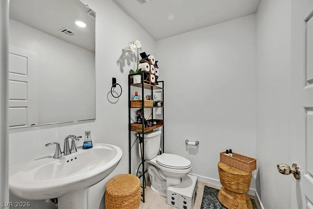 6282 Foxes Dale, Las Vegas, NV 89166