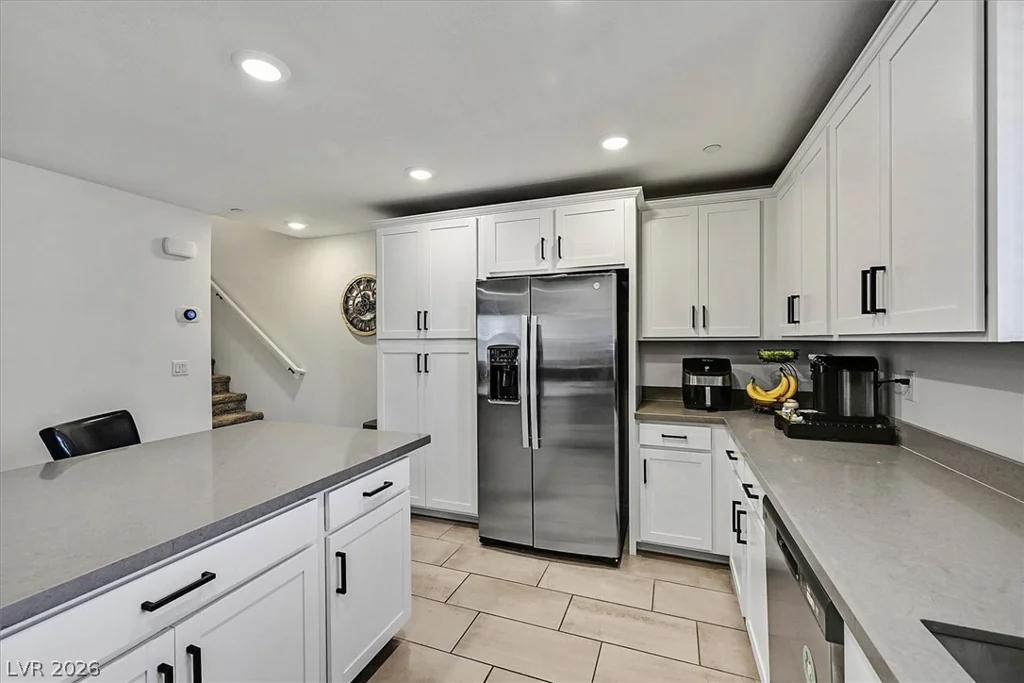 6282 Foxes Dale, Las Vegas, NV 89166