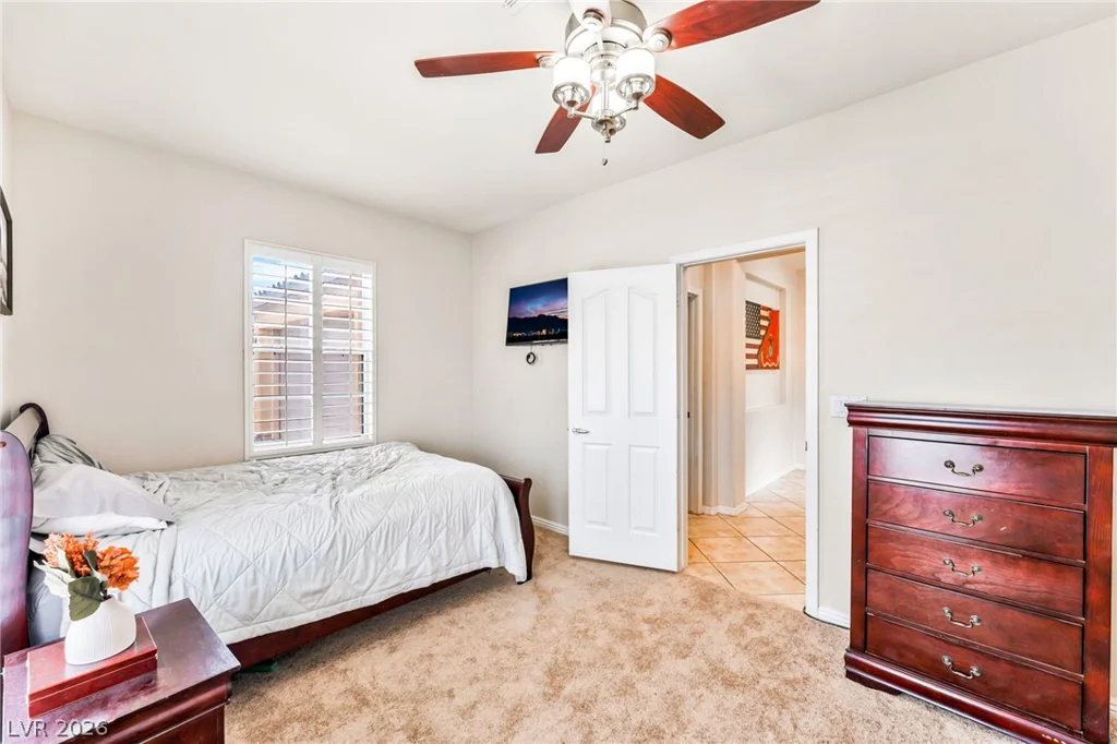 6450 Hughes Springs, Las Vegas, NV 89131