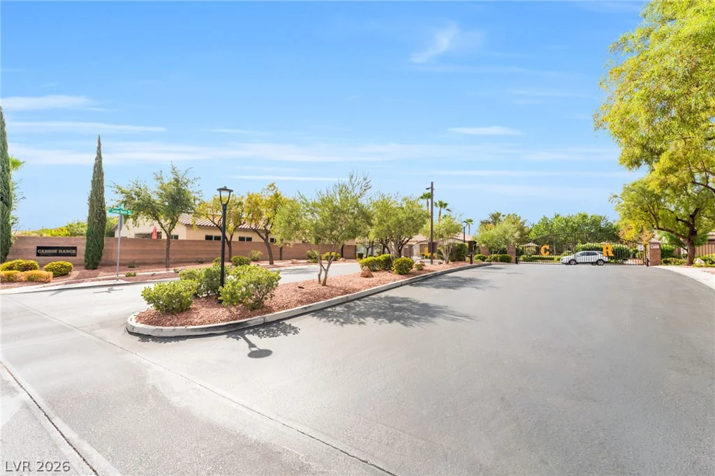 6450 Hughes Springs, Las Vegas, NV 89131