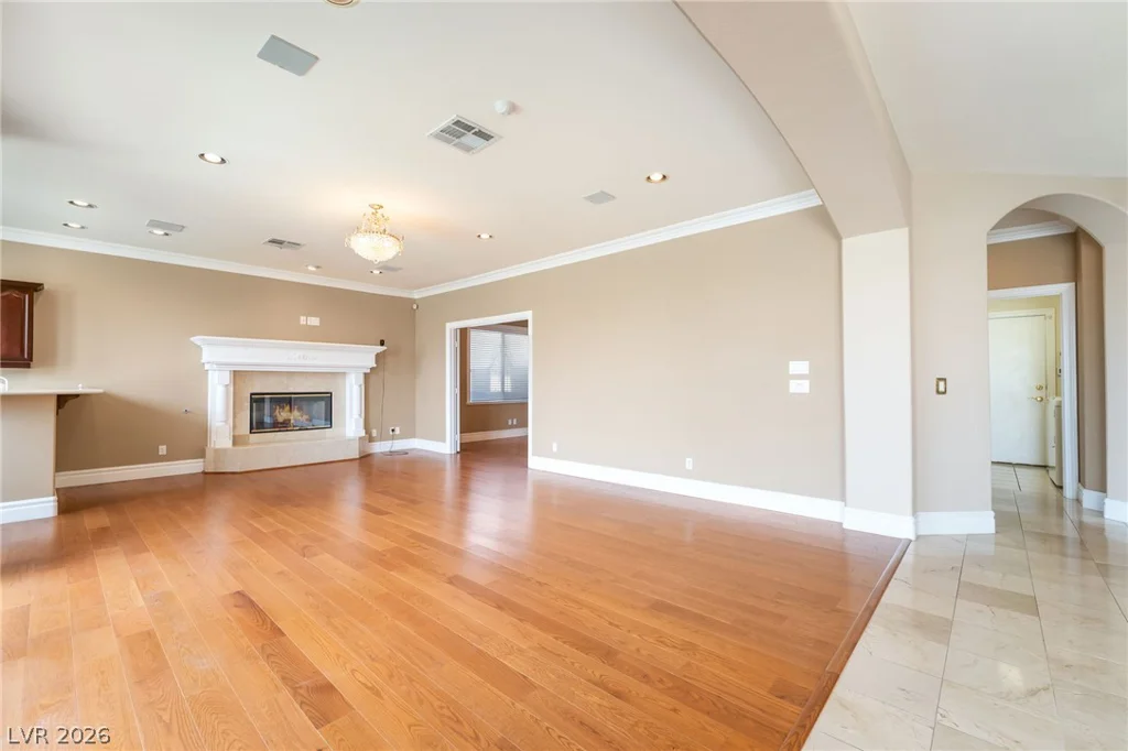 2432 Tour Edition, Henderson, NV 89074
