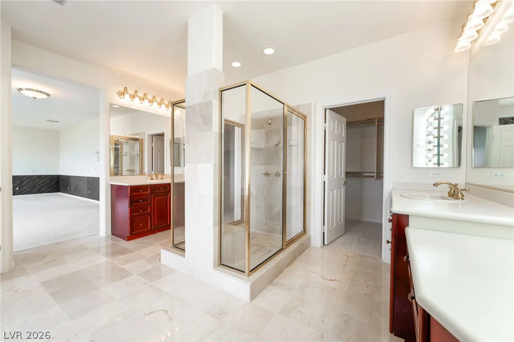 2432 Tour Edition, Henderson, NV 89074