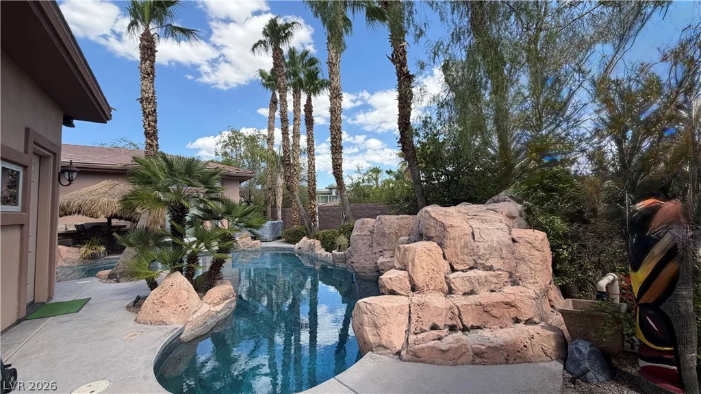 490 Toucan Ridge, Henderson, NV 89012