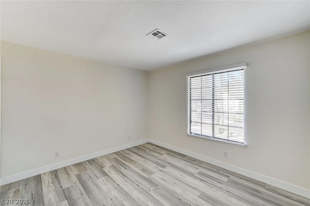 2633 Durango, Las Vegas, NV 89117