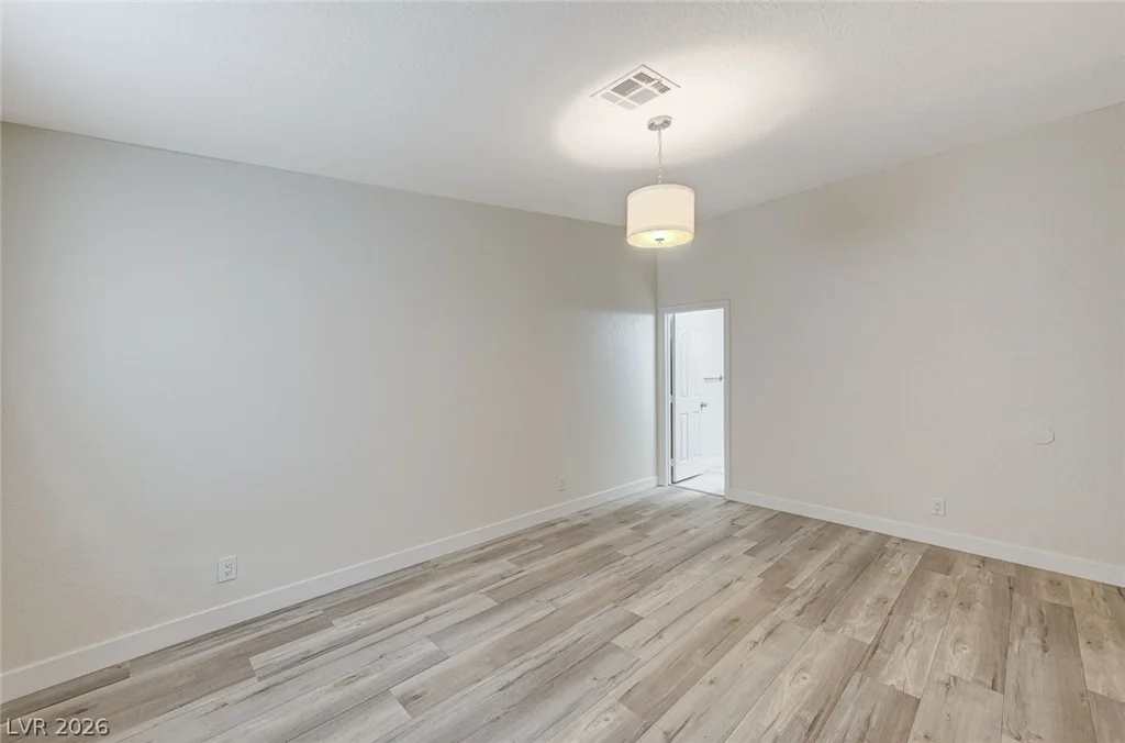 2633 Durango, Las Vegas, NV 89117