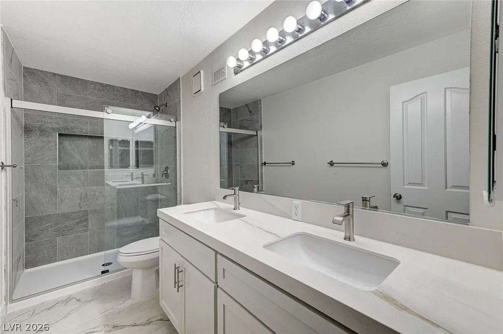 2633 Durango, Las Vegas, NV 89117