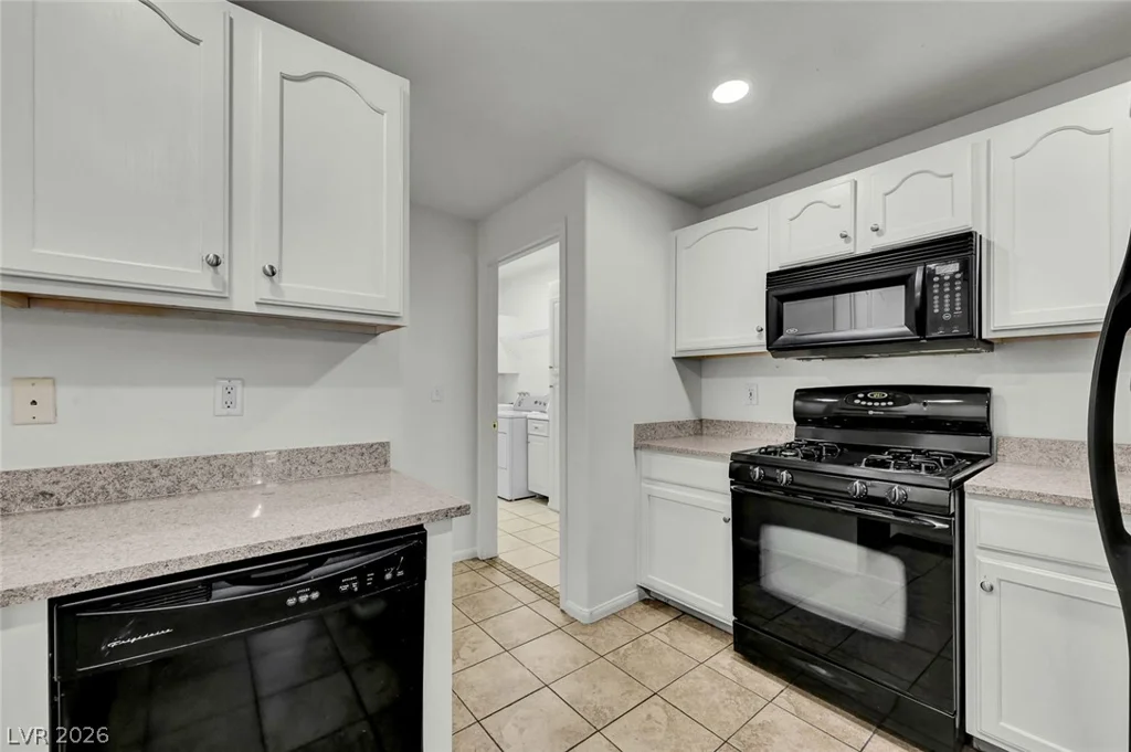 2050 Warm Springs, Henderson, NV 89014