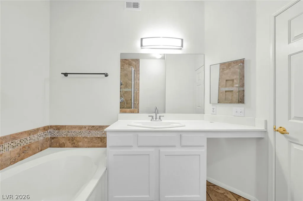 2050 Warm Springs, Henderson, NV 89014